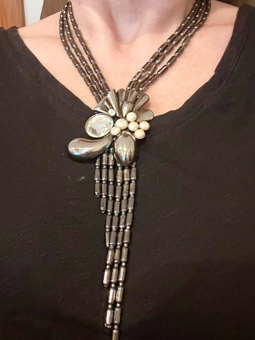 Vintage 80s Hollow Gunmetal Barrel Bead Tassel Necklace Asymmetric Crystal Pearl